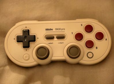 8BitDo SN30 pro controller