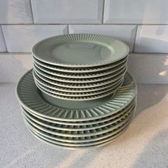IKEA Strimmig Dinner Plate Set