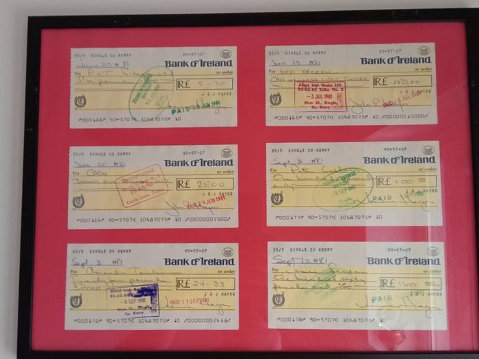 Vintage-Bank of Ireland-Cheques