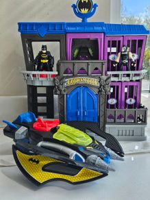 Imaginext DC Gotham City Jail and Batwing