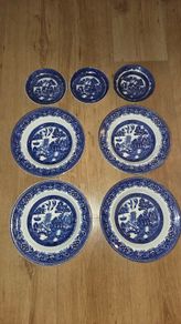 China Plates - Old Willow Alfred Meakin England