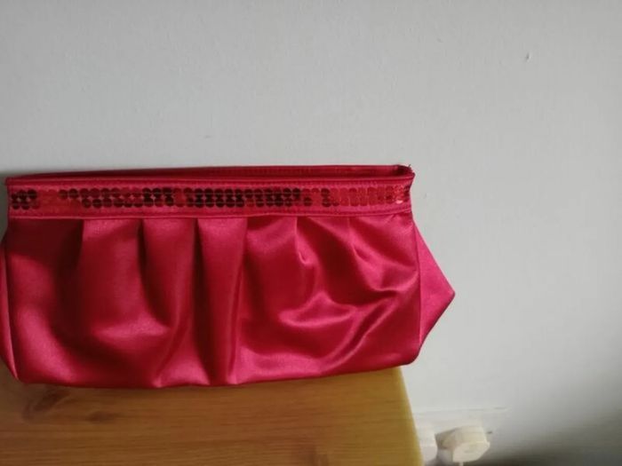 Dress/new/free Clutch Bag To Match