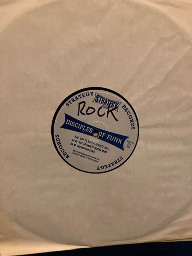 Mixed Batch of Vinyl Singles (33 Records)