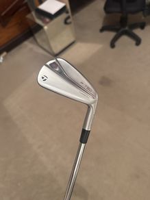 Taylormade P790 4 iron