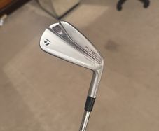 Taylormade P790 4 iron