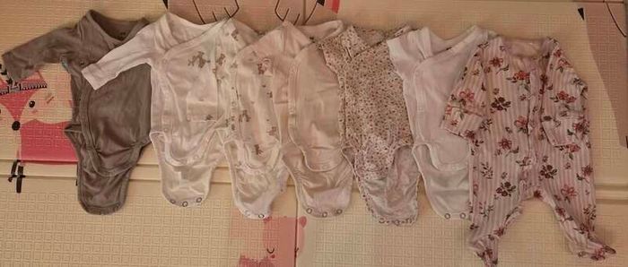 Size 50 short/long sleeves bodysuits Half price