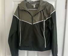 New Forever 21 Women's Khaki Green Rain Jacket - Size Medium