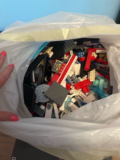 Lego bundle 2.7kg plus retired baseboards