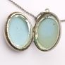 Vintage 925 Sterlinh Silver Photo Locket Necklace, Birmingham 1976 Image 5
