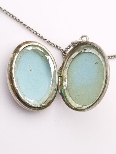 Vintage 925 Sterlinh Silver Photo Locket Necklace, Birmingham 1976
