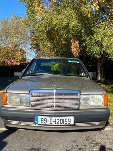 Mercedes-Benz 190 E 1989