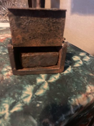 Antique coal iron free postage