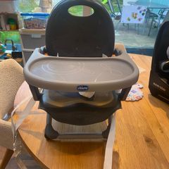 Chicco Pocket Snack Booster