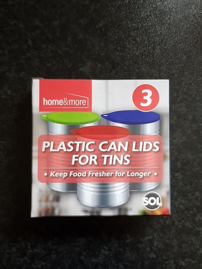 Plastic can lid for tins
