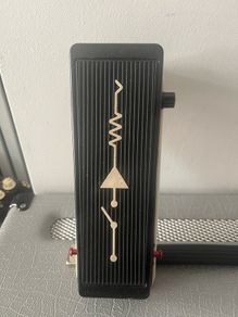custom audio wah