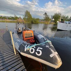 Avon SR6 Rib with twin Yamaha 60hp 2-Stroke Engine