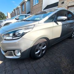 2014 Kia Carens