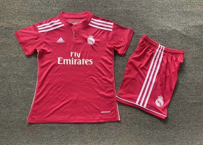 Retro football kits