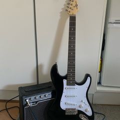 LA Electric guitar, 10w amplifier