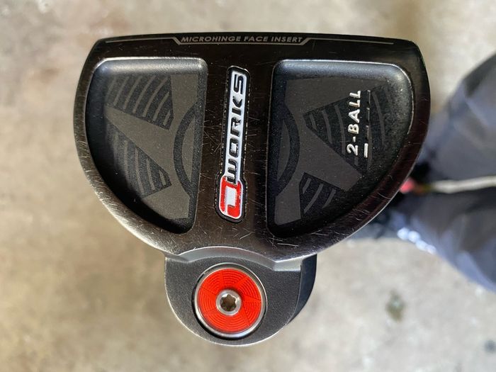 Odyssey 2 Ball Putter