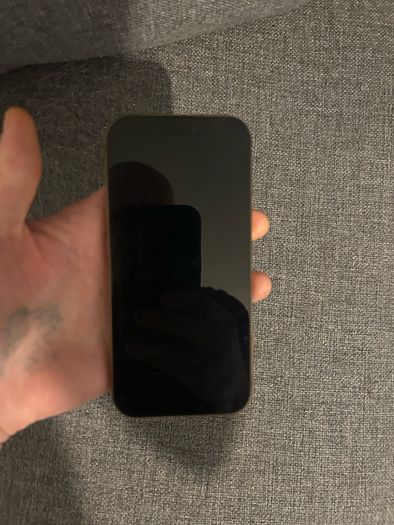 iPhone 16 pro  desert titanium 128gb unlocked, 93% battery health