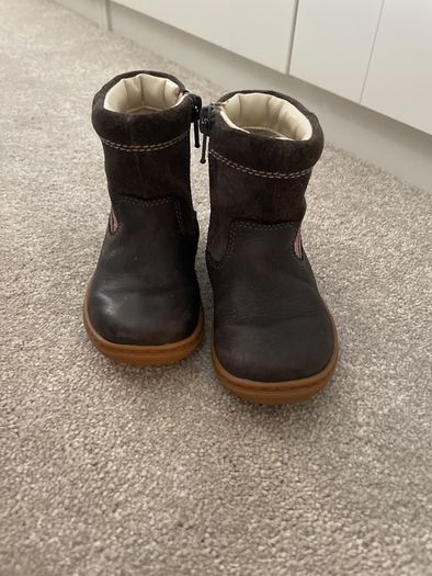 Clarks boots 4 F