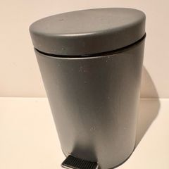 2 pedal bin - 3L each same