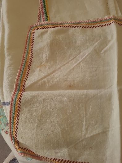 Old Linen Napiery