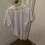White decathlon t shirt age 12 Image 2