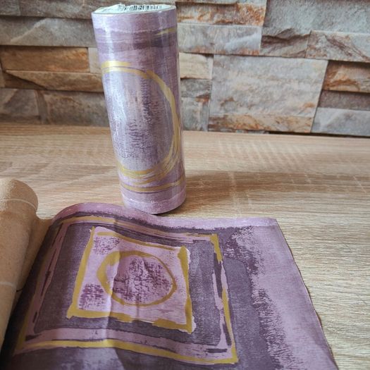 Self Adhesive Border