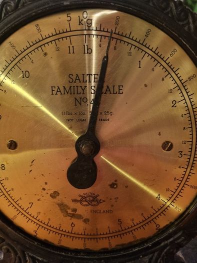 Vintage Salter Family Scale No4