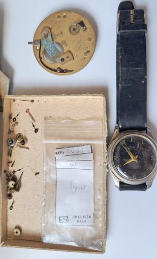 Antique Parts & Vintage Wristwathes for Parts or Repair