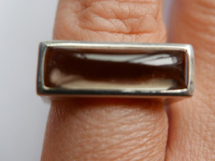 Vintage 925 Sterling Silver Ring with Rectangular Stone