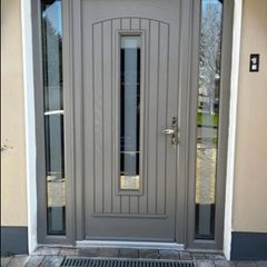 Brand new composite doors 2100mm by 900mm side panels to match all brand new 10 of each coulor in stock discount price 850 can be delivered anywhere in Ireland can also install test today for your new door.   All doors can be made to order contact today f