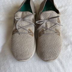 Skechers Size 5