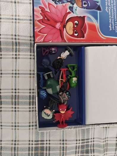 Pj Masks Busy book
