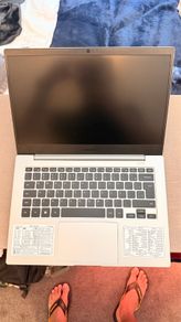 Laptop Samsung Galaxy Book GO