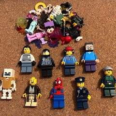 lego minifigures
