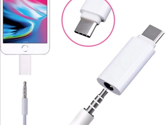 USB C Type C to 3.5mm Audio Jack Adapter Dock Headphones Earphone Converter