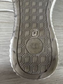 Girl shoes