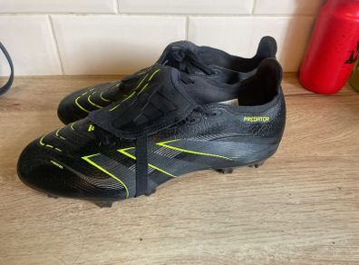 Adidas predator boots size 42 uk 8 like new