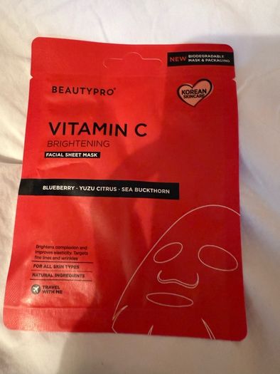 Beauty pro vitamin C brightening face mask