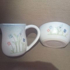Dunbeacon pottery milk jug and sugar bowl