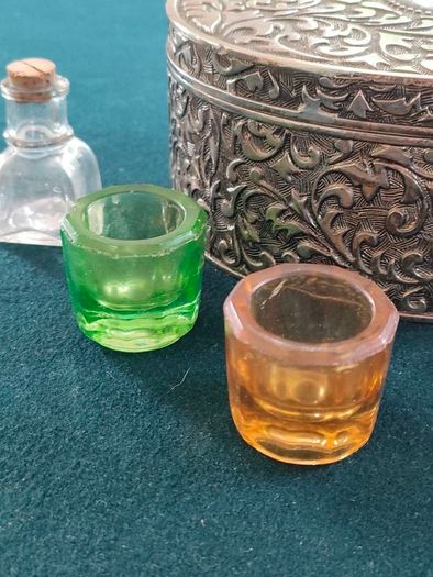 Vintage chased jewellery box and bottles