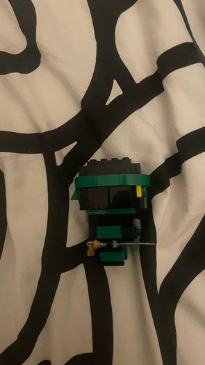 Lloyd brickheadz