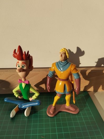 Cartoon Figures  10e for both