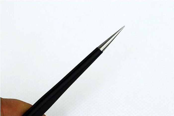Baku Ultra-Fine Point Stainless Steel Precision Tweeze