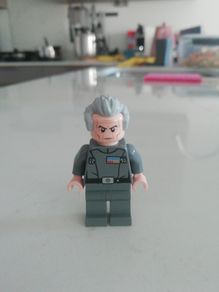 Lego minifigure star wars grand moff wilhuff tarkin sw0770