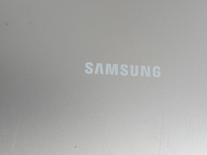 Samsung Galaxy Tab 2, Black, 16GB, Model GT-P5110, Battery is swollen but Tablet still works fine, excellent cosmetic condition otherwise