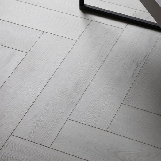 Eden Oak SPC Vinyl Herringbone Uni-Clic Flooring 60x12.5cm